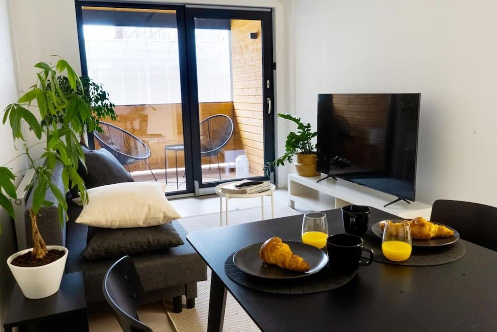 Apartamento 3H,K,P - Keskellae Tamperetta Kaunis Parvekkeellinen Uusittu Kolmio Exterior foto
