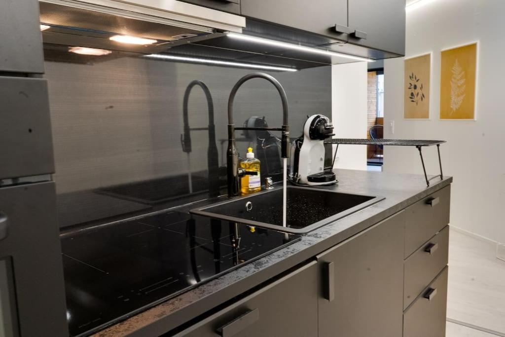 Apartamento 3H,K,P - Keskellae Tamperetta Kaunis Parvekkeellinen Uusittu Kolmio Exterior foto