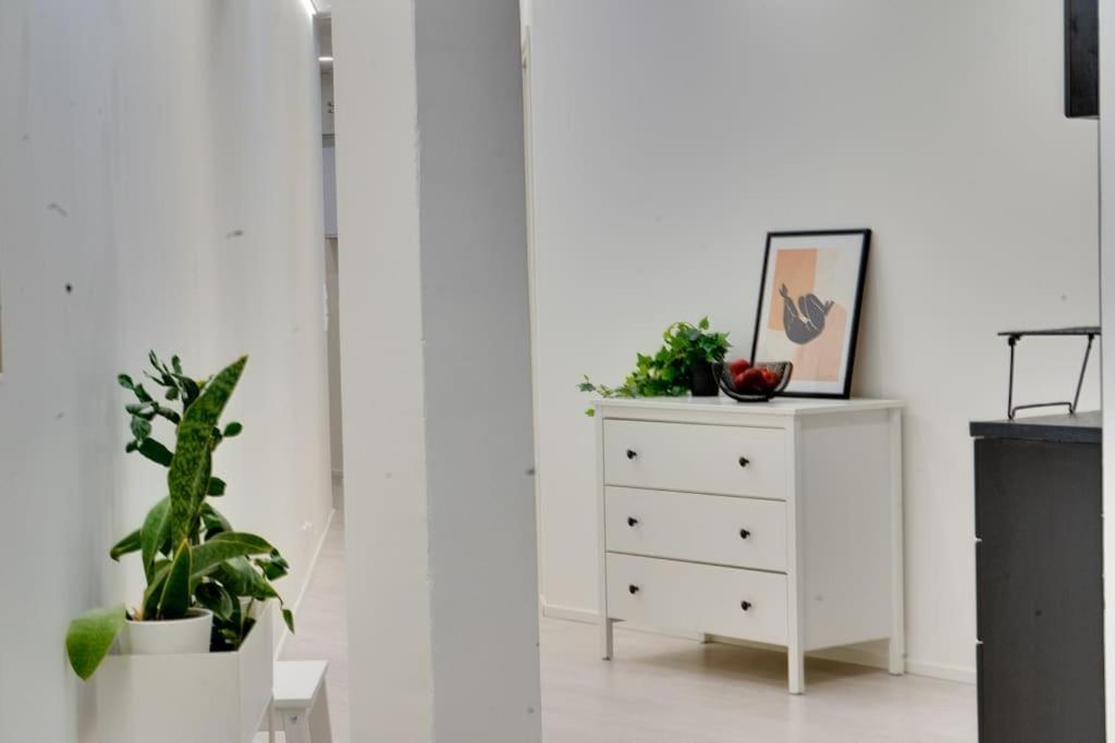 Apartamento 3H,K,P - Keskellae Tamperetta Kaunis Parvekkeellinen Uusittu Kolmio Exterior foto