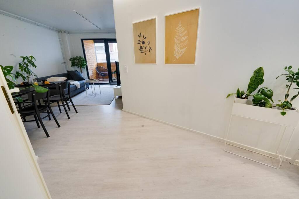 Apartamento 3H,K,P - Keskellae Tamperetta Kaunis Parvekkeellinen Uusittu Kolmio Exterior foto