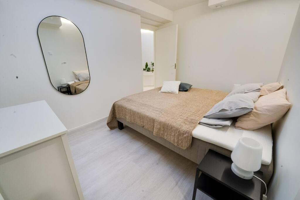 Apartamento 3H,K,P - Keskellae Tamperetta Kaunis Parvekkeellinen Uusittu Kolmio Exterior foto