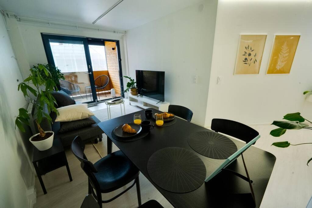 Apartamento 3H,K,P - Keskellae Tamperetta Kaunis Parvekkeellinen Uusittu Kolmio Exterior foto